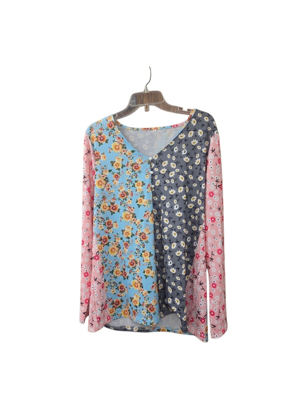 Busy long sleeve womens top